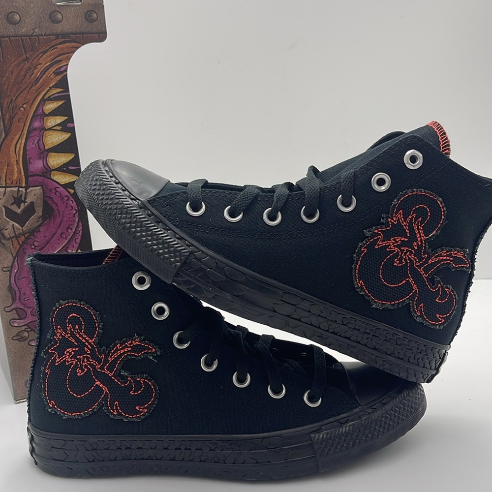 Converse WMNS Black and Red High-Top Sneakers A09886C
CTAS HI
BLACK/RED/WHITE - Picture 15 of 16